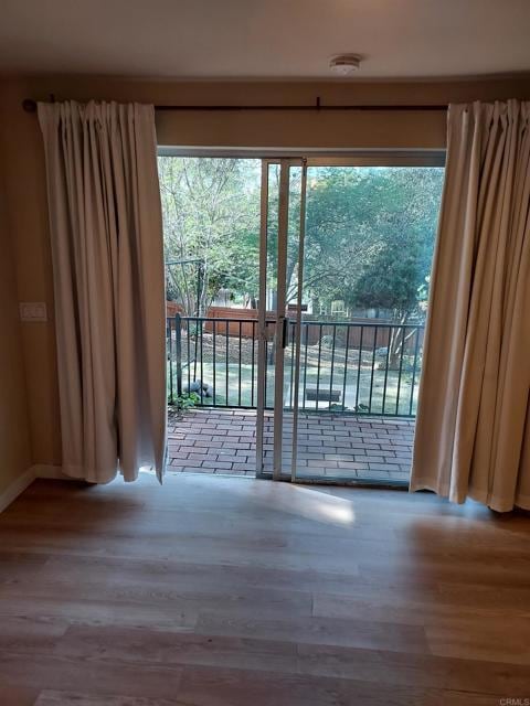 Building Photo - 11015 Dutton Dr