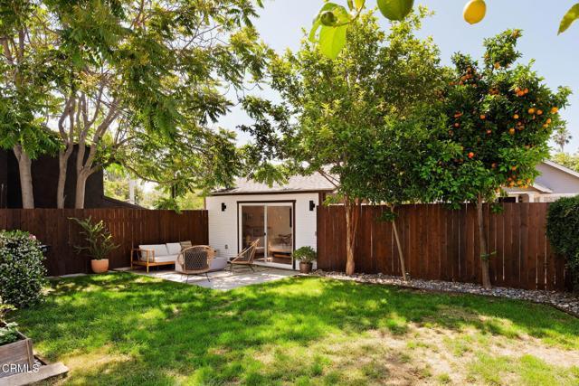 Building Photo - 5328 Aldama St