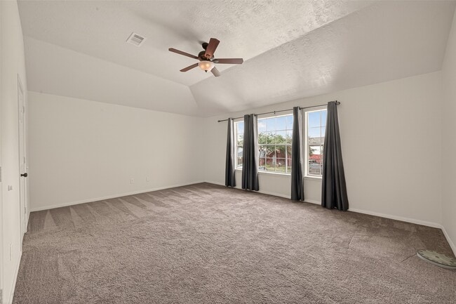 Building Photo - 11002 Heron Nest St