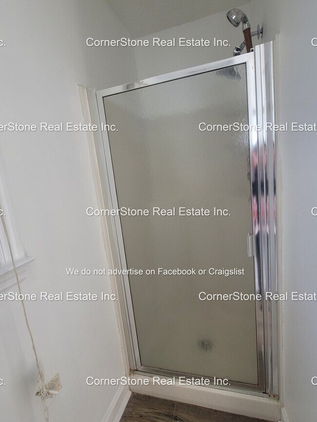 Building Photo - 3942 Watling Ct