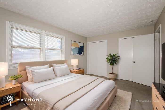 Building Photo - 801 N Peterman Rd