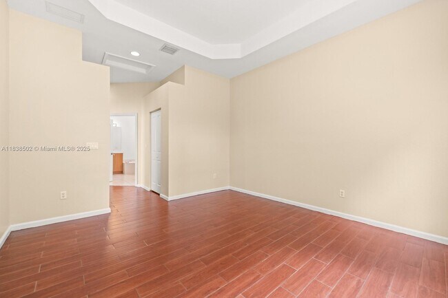 Building Photo - 1200 NE 37th Ave