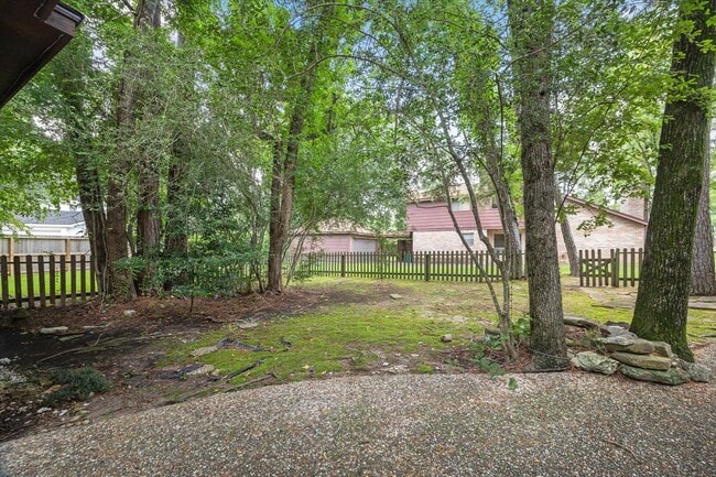 Building Photo - 23906 Northcrest Dr