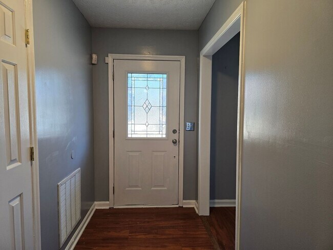 Building Photo - 6957 Bone Creek Dr