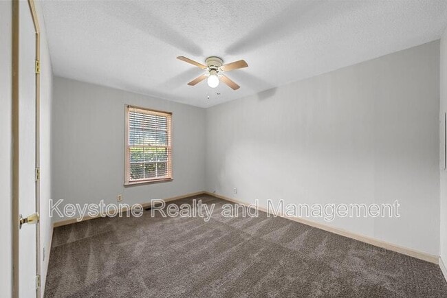 Building Photo - 3445 Arvin Dr