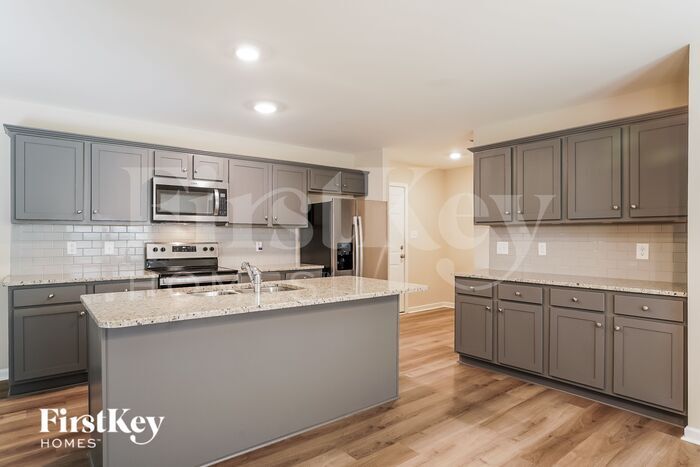 Building Photo - 90 Voyage Cir