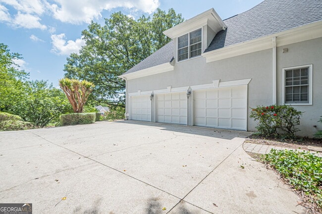 Building Photo - 7705 Little Aston Way