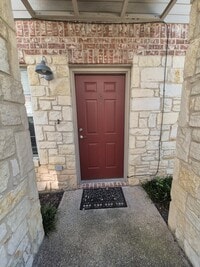 Building Photo - Castleberry