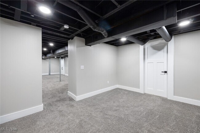 Building Photo - 3101 Wagoner St