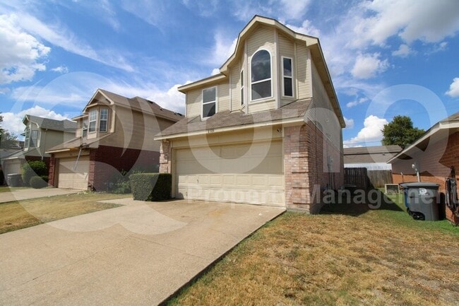 Building Photo - 2320 Hunters Run Dr
