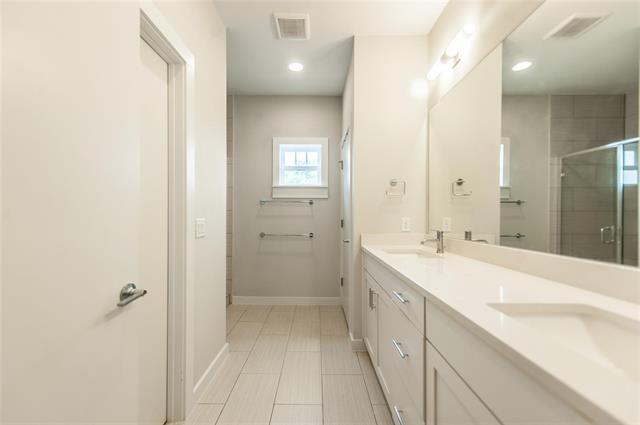 Building Photo - 971 Bassett Pl