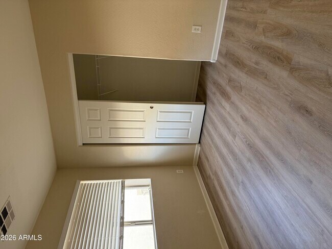 Building Photo - 1672 S 234th Ln