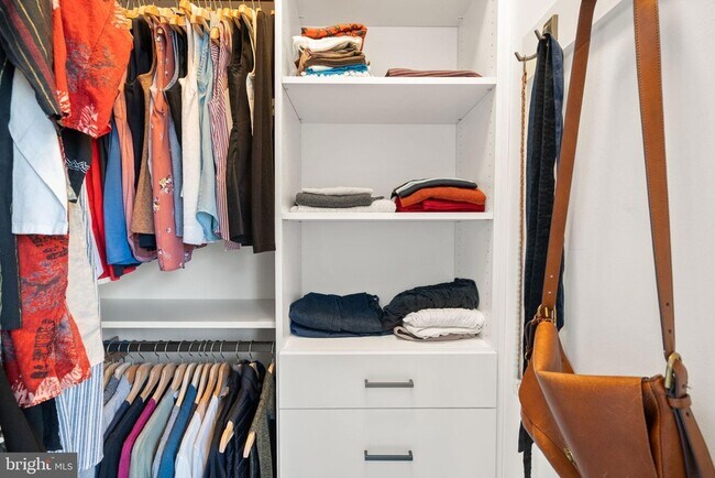 Building Photo - 11258 Faraday Park Dr.