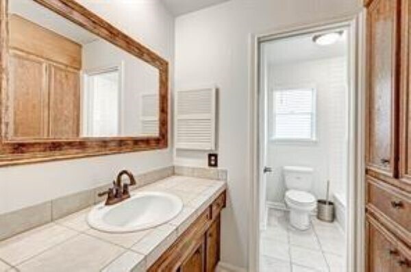 Building Photo - 12415 Nova Dr