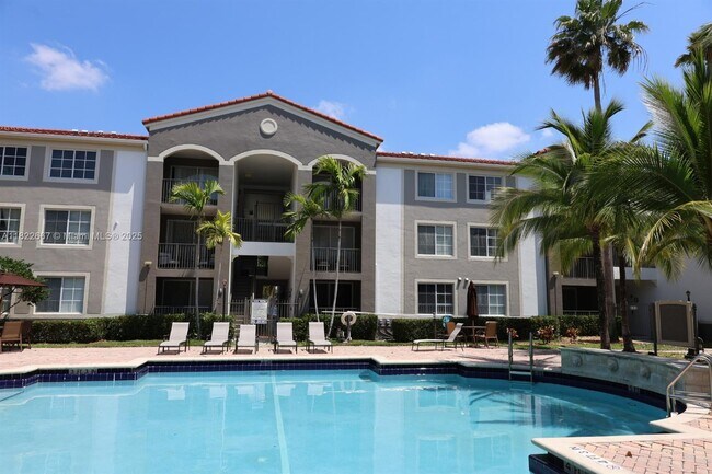 Building Photo - 6801 SW 44th St