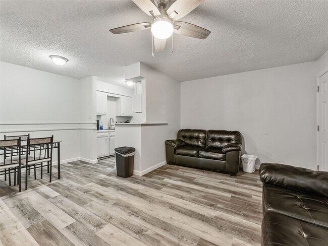 Building Photo - 9464 US-180