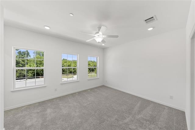 Building Photo - 1070 Old Rosebud Dr