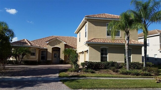 Building Photo - 3504 Somerset Cir