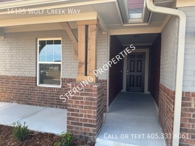 Building Photo - 16105 Wolf Creek Way