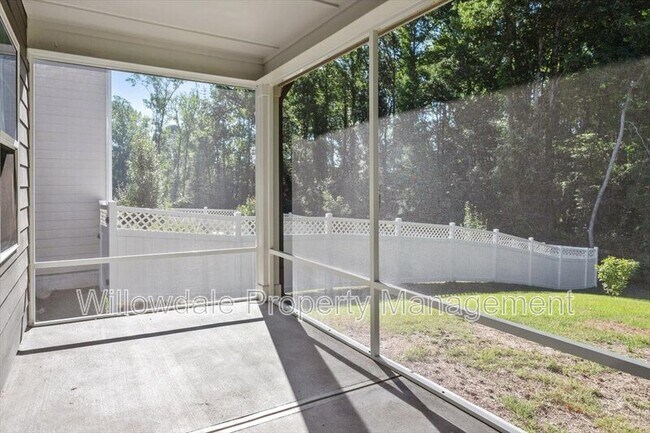 Building Photo - 4940 Enlightenment Rd