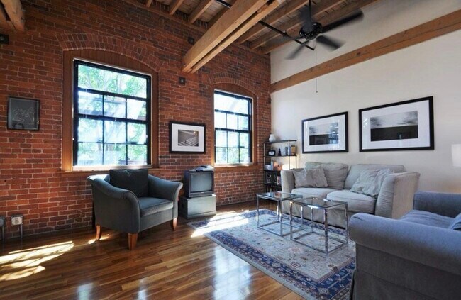 Building Photo - 1 Tannery Brook Row