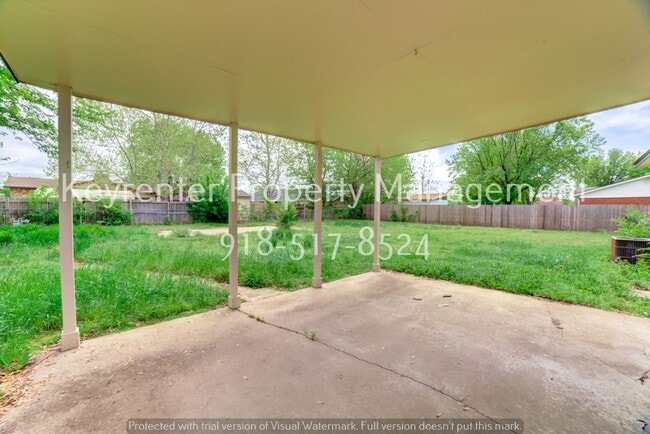 Building Photo - Recently Renovated 3 Bed 2 Bath in Collinsville!