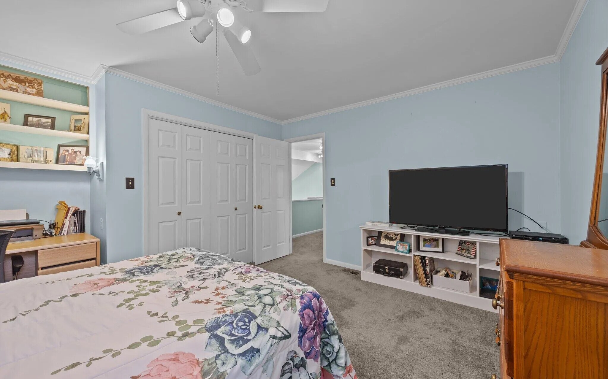 Bedroom 1 - 117 Forecastle Ct
