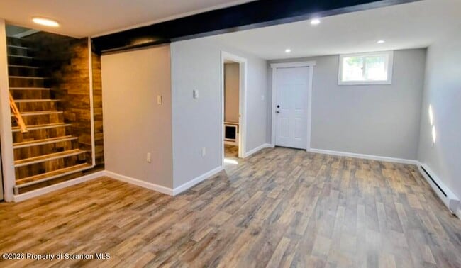 Building Photo - 414 Orchard St