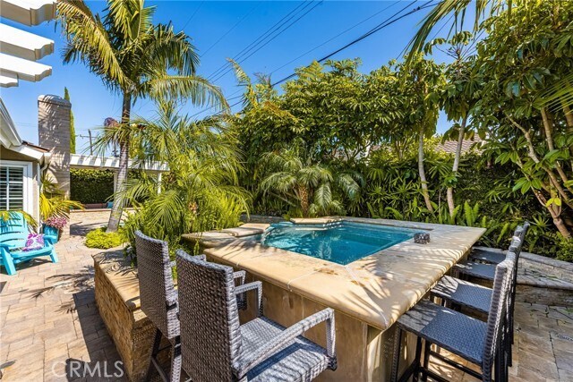 Building Photo - 9442 Tiki Cir