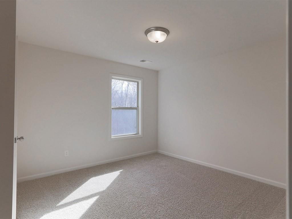 Building Photo - 114 Valimar Dr