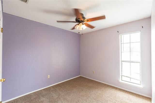 Building Photo - 3902 Karen Dr