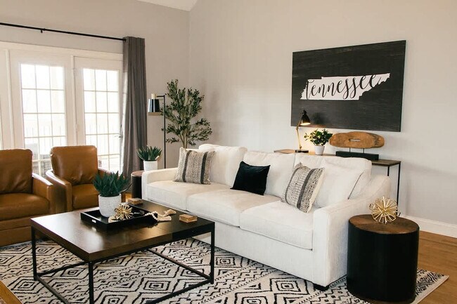 Building Photo - 131F Woodmont Blvd