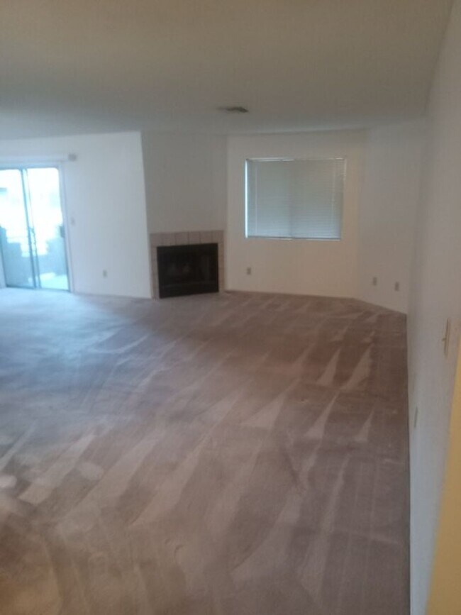 Building Photo - GROUND FLOOR CONDO