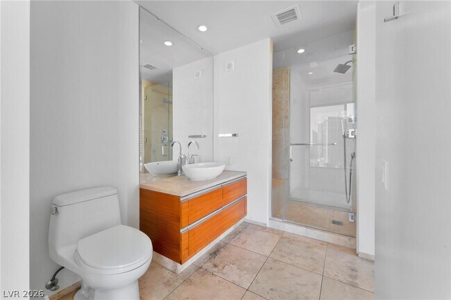 Building Photo - 3722 S Las Vegas Blvd