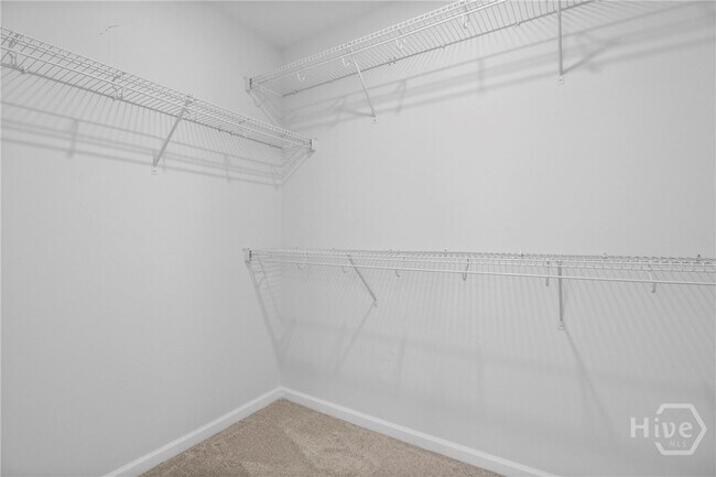Building Photo - 106 Brookline Dr