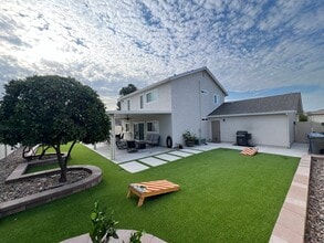 Building Photo - 10692 Braverman Dr