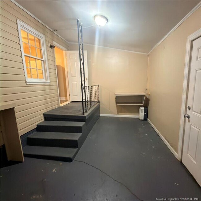 Building Photo - 207 Willborough Ave