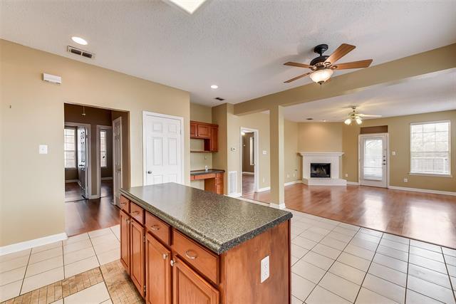 Building Photo - 3317 Fox Hollow Ct
