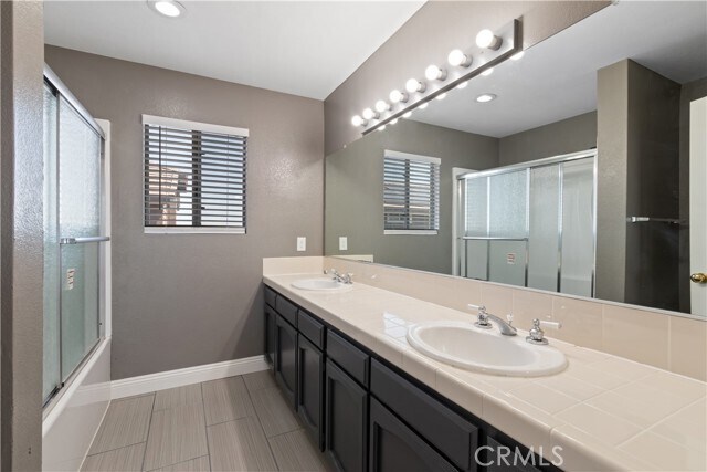 Building Photo - 43865 Carefree Ct