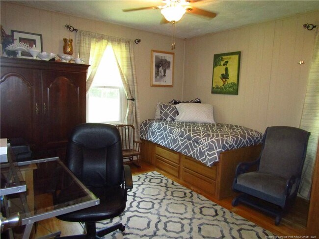 Building Photo - 531 Dewitt Williams Rd