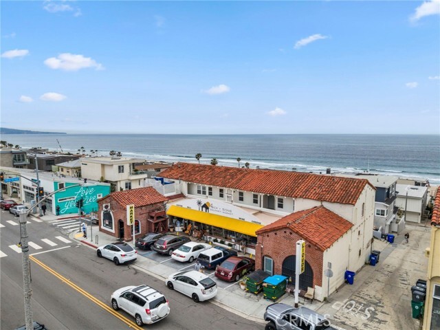 Building Photo - 3309 Highland Ave