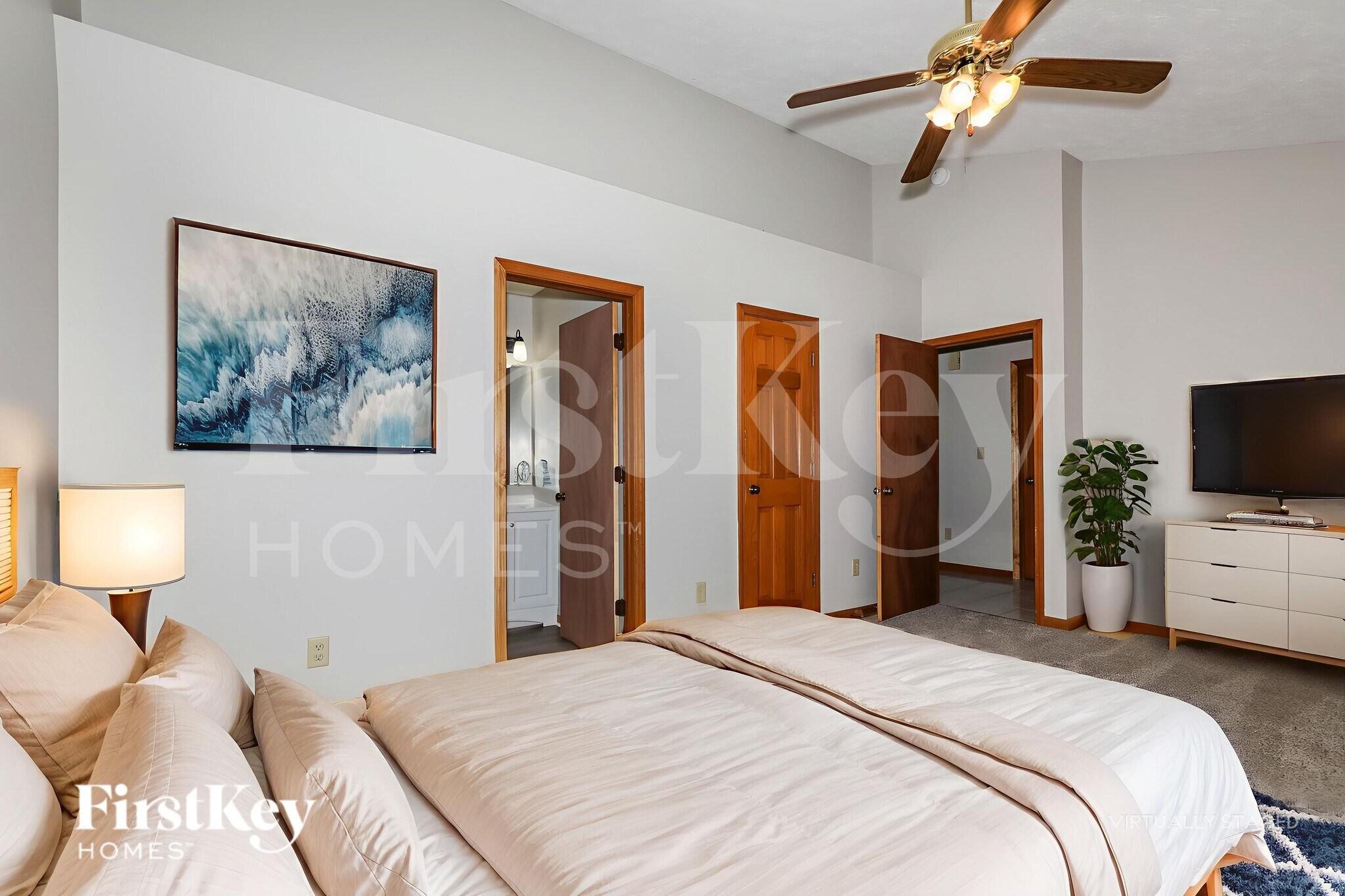 Building Photo - 6824 Oak Lake Dr