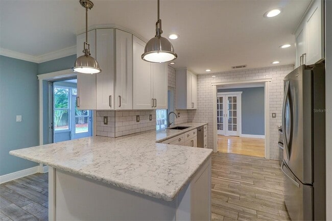 Building Photo - 2958 Meadow Wood Dr