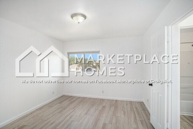 Building Photo - 9734 Ceremony Cove