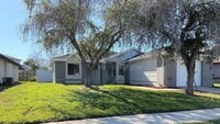Building Photo - 281 Chicago Woods Cir