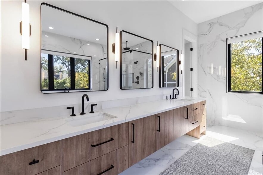 Building Photo - 2824 Ashford Rd NE