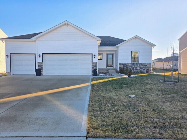 Building Photo - 2511 NW 44th St