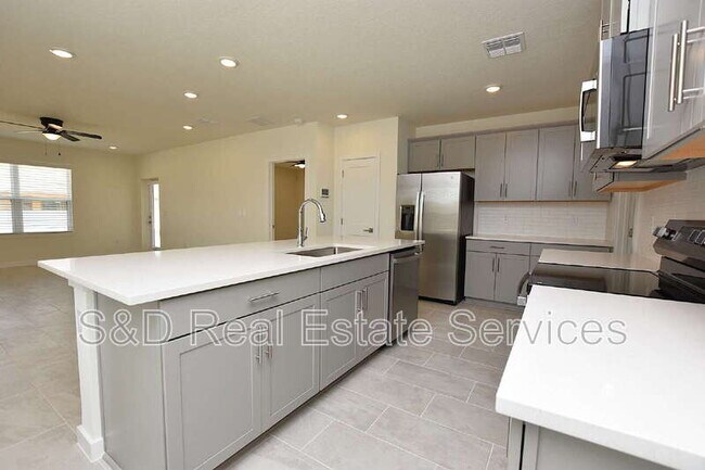 Building Photo - 3183 Cup Dr