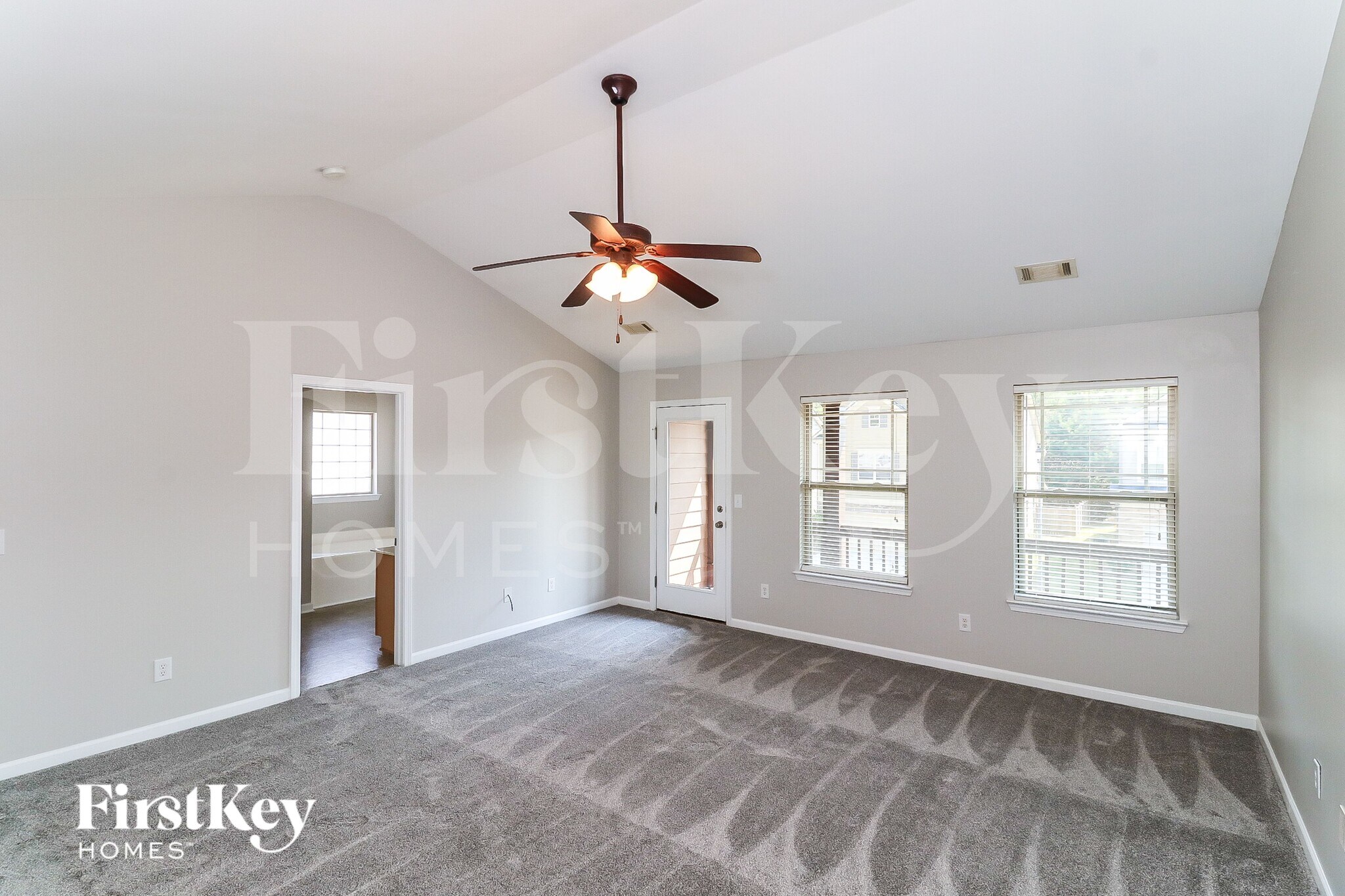 Building Photo - 7271 Silk Tree Pointe