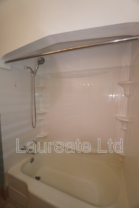 Building Photo - 2425 S Humboldt St